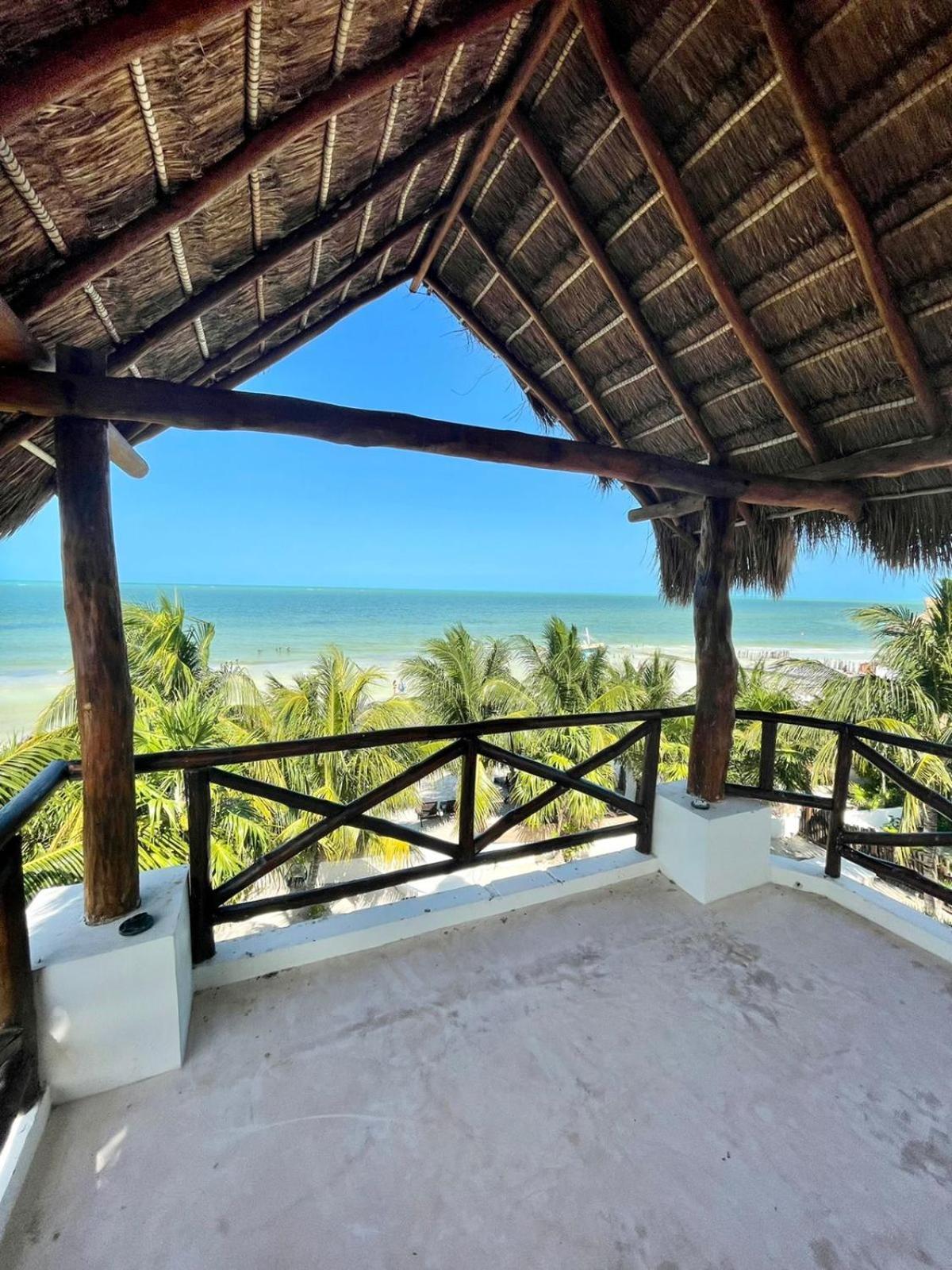 La Puerta Azul Beachfront - Adults Only Isola Holbox Esterno foto