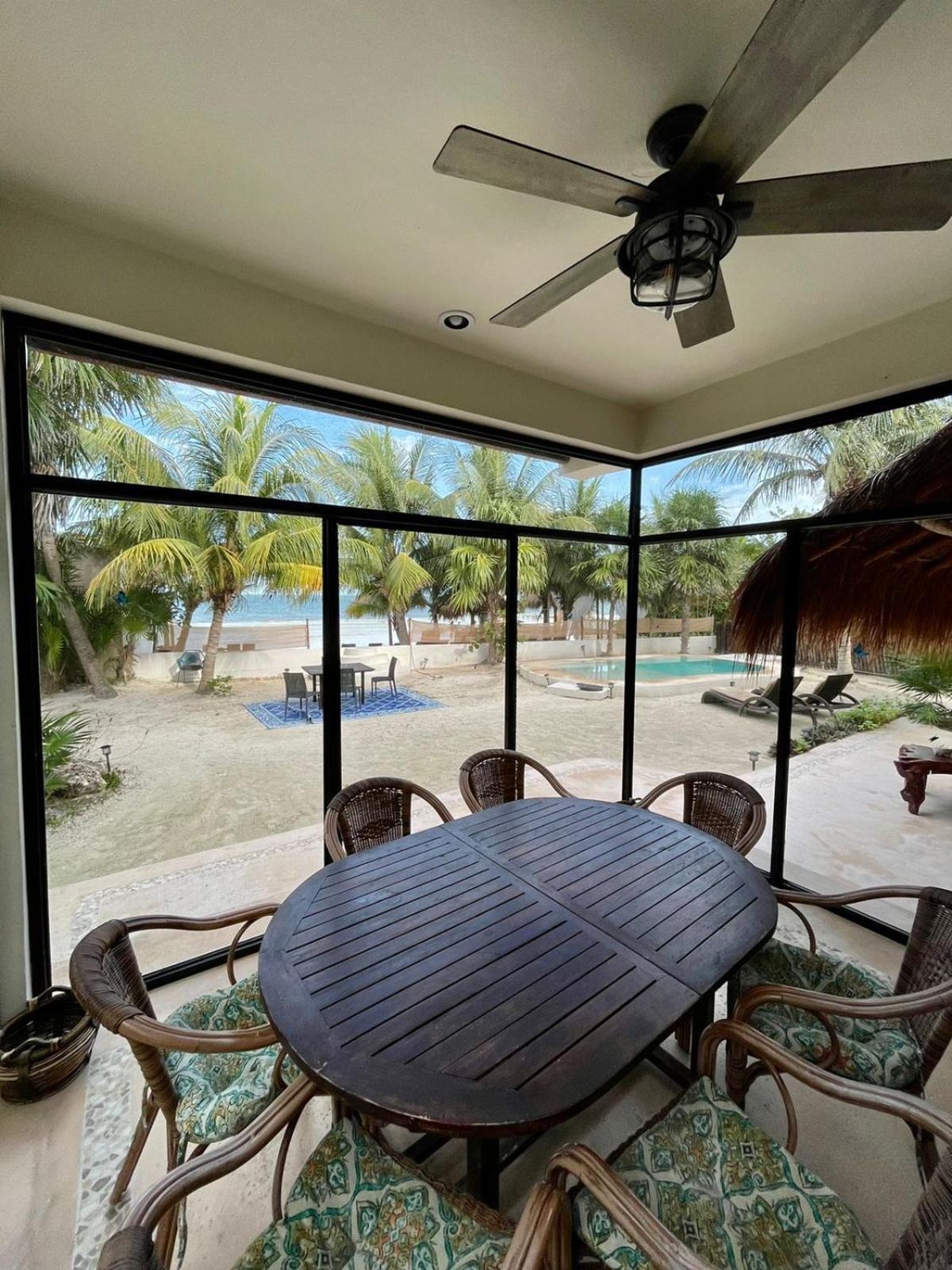La Puerta Azul Beachfront - Adults Only Isola Holbox Esterno foto
