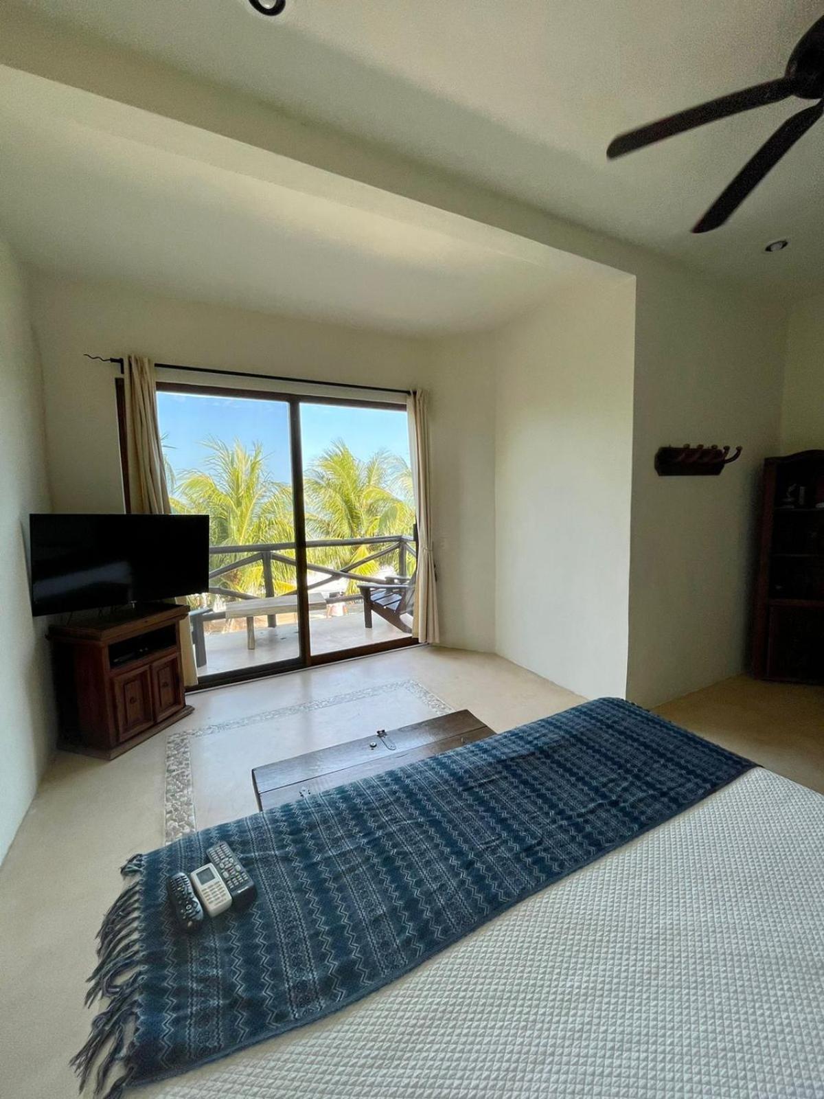La Puerta Azul Beachfront - Adults Only Isola Holbox Esterno foto